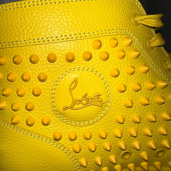 🔥SOLD🔥NWT CHRISTIAN LOUBOUTIN MEN'S LOUIS FLAT LEATHER SPIKE HIGH-TOP SNEAKERS - Picture 6 of 16